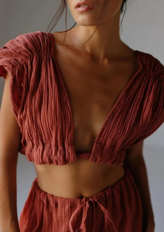 women's tops with built-in brasISLA CROP TOP - BAKED CLAY