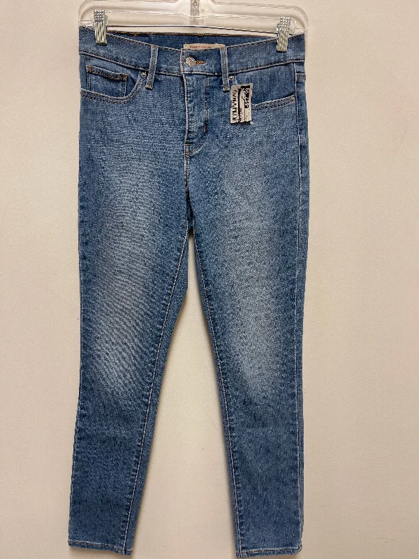 women's denim jeans for a timeless classic lookJeans Skinny By Levis In Blue Denim, Size: 2