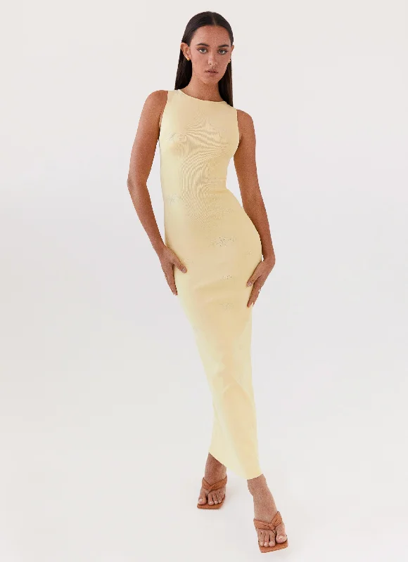 Long-Sleeve DressHolly Knit Maxi Dress - Yellow