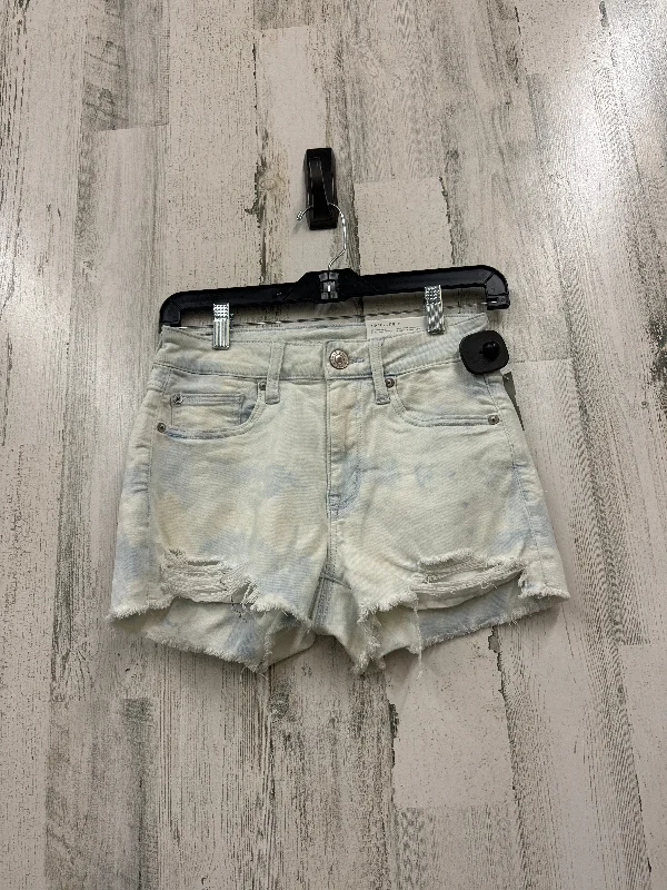 women's cargo shortsShorts By American Eagle  Size: 4