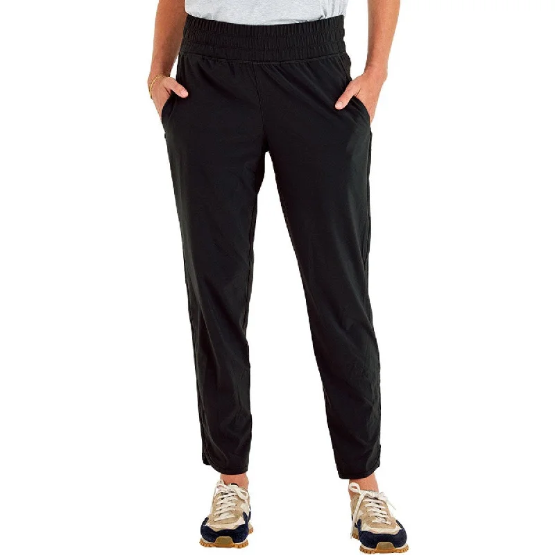 women's capri pantsWomen's Breeze Pant II