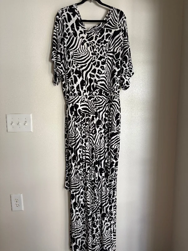 women's dressy jumpsuitsJumpsuit By Lisa Rinna In Black & White, Size: 1x