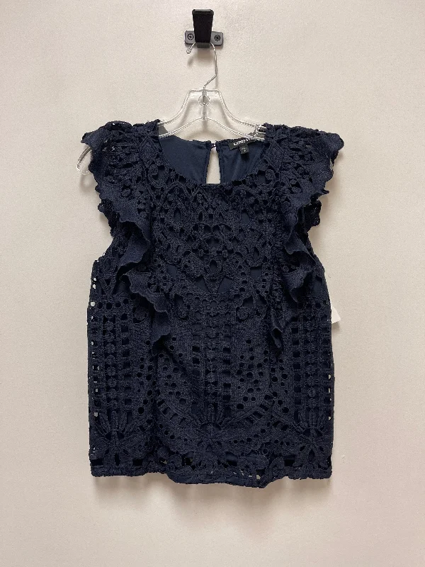 women's tops with geometric patternsTop Short Sleeve By Express In Navy, Size: S