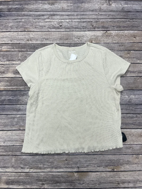 women's tops for those who want to add a personal touch to their wardrobe with unique and one-of-a-kind piecesTop Short Sleeve By Old Navy In Beige, Size: Xxl