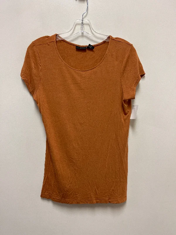 luxury women's topsTop Short Sleeve By Tahari By Arthur Levine In Orange, Size: M